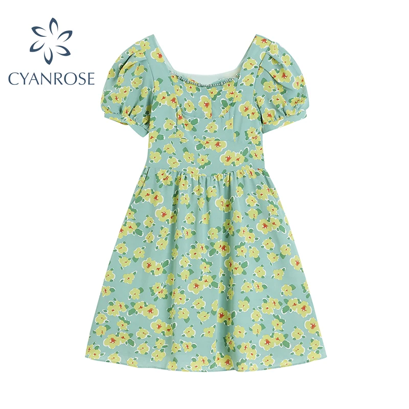 Women Vintage Flower Printed Backless A-line Party Dress Short Puff Sleeve Square Collar Dress 2021 Summer Fashion Female Dress
Women Vintage Flower Printed Backless A-line Party Dress Short Puff Sleeve Square Collar Dress 2021 Summer Fashion Female Dress