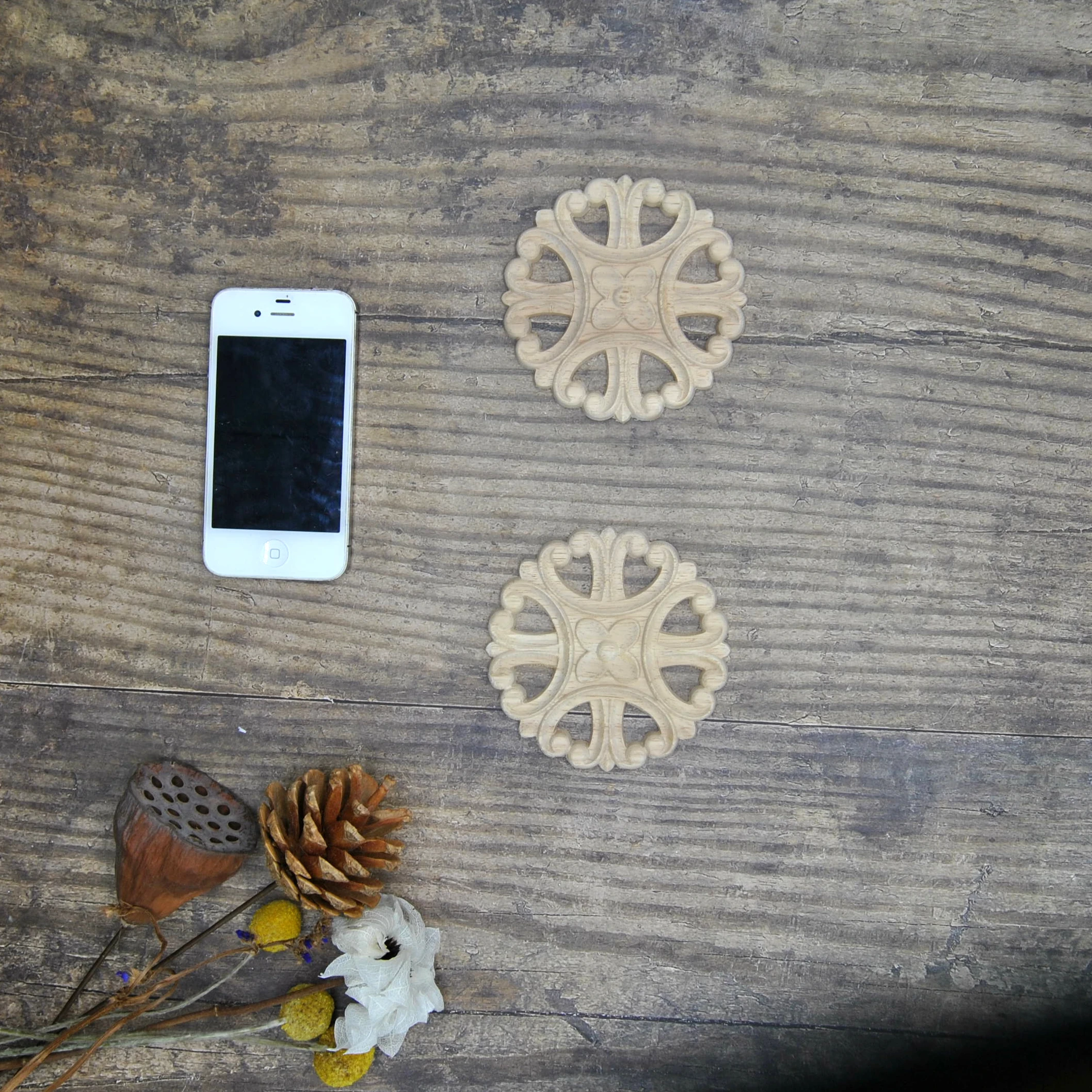 Nature Wood Carving Furniture Wall Decoration not painted Wooden Round Applique Hollow Him Miniature Crafts No.NMHH-003-2
Nature Wood Carving Furniture Wall Decoration not painted Wooden Round Applique Hollow Him Miniature Crafts No.NMHH-003-2