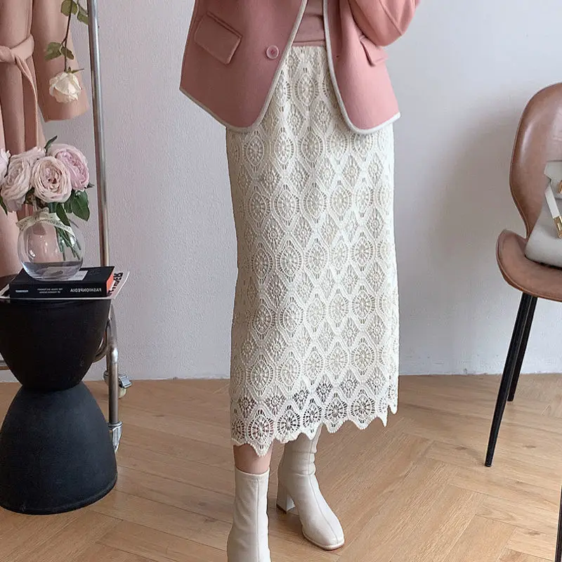 2022 Lace Women Skirts Solid Hollow Out High Waist Ankle Length Lady Female Elegant Skirts All Match Outwear Top Quality
2022 Lace Women Skirts Solid Hollow Out High Waist Ankle Length Lady Female Elegant Skirts All Match Outwear Top Quality
