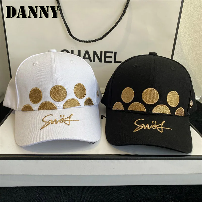 Бейсболка для мужчин и женщин, Стильная хлопковая однотонная Кепка с ярлыком и вышивкой, роскошная Кепка
Бейсболка для мужчин и женщин, Стильная хлопковая однотонная Кепка с ярлыком и вышивкой, роскошная Кепка