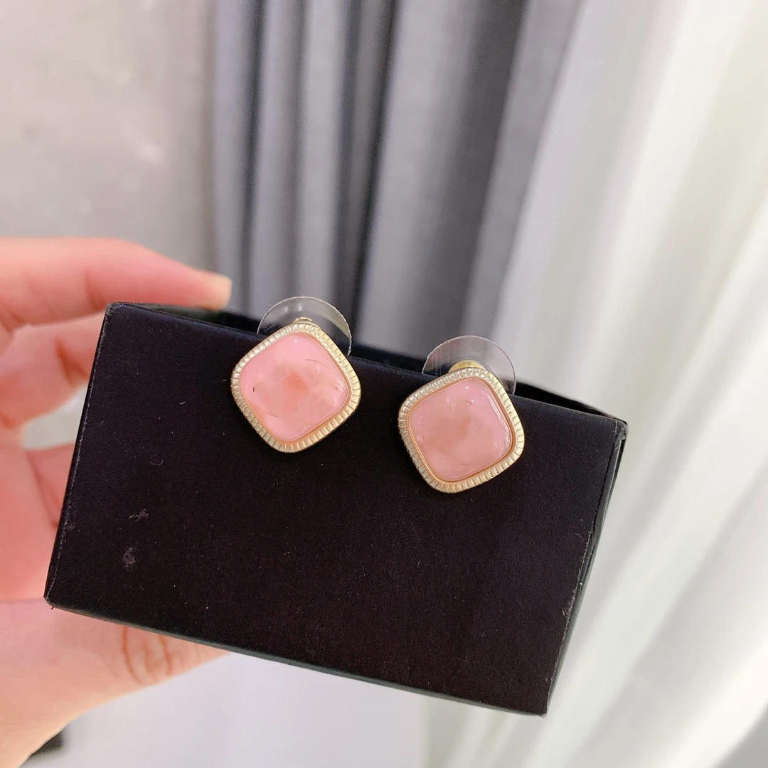 Women Elegant Luxury Earrings Camellia Earrings Ear Studs Pink Earrings Wedding Party Pendientes Aretes
Women Elegant Luxury Earrings Camellia Earrings Ear Studs Pink Earrings Wedding Party Pendientes Aretes