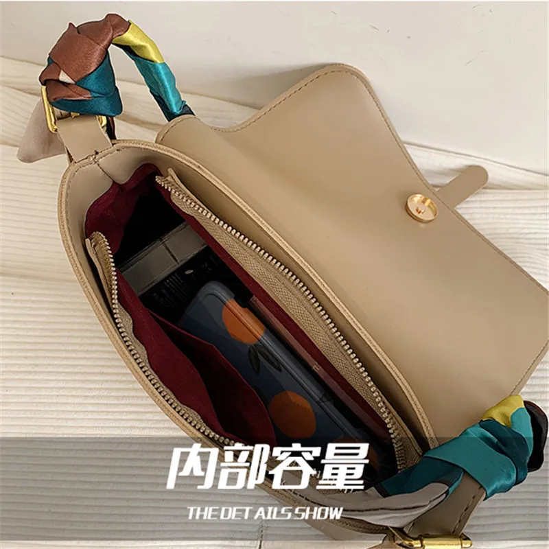 Retro Women Lock Tote Flap Bag Elegant Lady Portable PU Shoulder Handbag 2020 Solid Color Simple All-match Bags Trend Female Sac
Retro Women Lock Tote Flap Bag Elegant Lady Portable PU Shoulder Handbag 2020 Solid Color Simple All-match Bags Trend Female Sac
