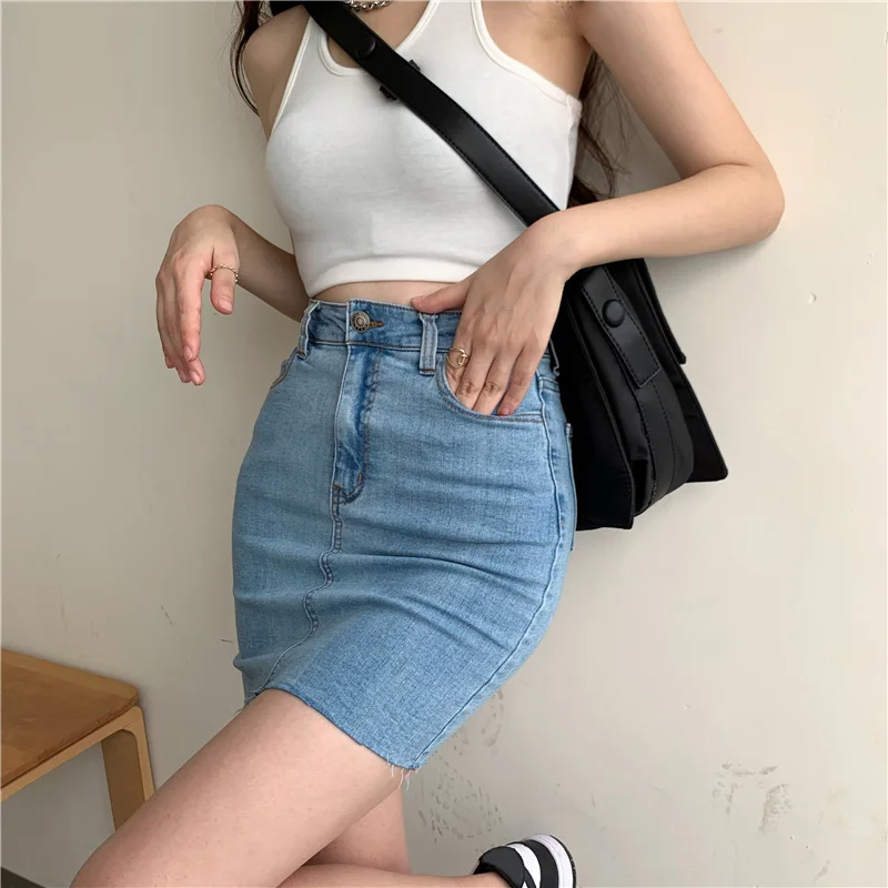 Women Blue washed Mini Denim Skirt Girl High Waist Fashion Casaul Stretch Short Skirts Pockets Button Pure Color Female Skirts
Women Blue washed Mini Denim Skirt Girl High Waist Fashion Casaul Stretch Short Skirts Pockets Button Pure Color Female Skirts