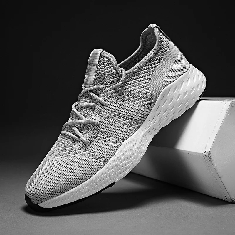 Кроссовки мужские легкие для бега, дышащие сетчатые, на шнуровке, Спортивная модная повседневная прогулочная обувь, лето
Кроссовки мужские легкие для бега, дышащие сетчатые, на шнуровке, Спортивная модная повседневная прогулочная обувь, лето