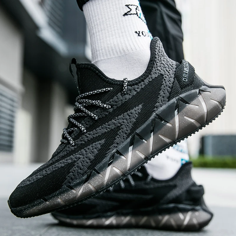 men shoes Sneakers Male Mens casual Shoes tenis Luxury shoes Trainer Race off white Shoes fashion loafers running Shoes for men 
men shoes Sneakers Male Mens casual Shoes tenis Luxury shoes Trainer Race off white Shoes fashion loafers running Shoes for men