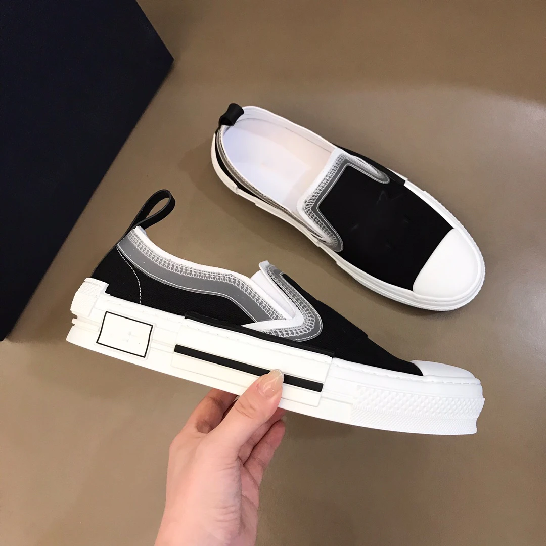 Men's canvas sports vulcanized shoes classic style Set foot multiple colour high quality Men's casual sports shoes
Men's canvas sports vulcanized shoes classic style Set foot multiple colour high quality Men's casual sports shoes