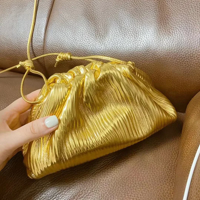 Fashion Luxury Brand Designer Women Bag Pouch Style Gold Striped Silver Clutch Hobos Handbag
Fashion Luxury Brand Designer Women Bag Pouch Style Gold Striped Silver Clutch Hobos Handbag