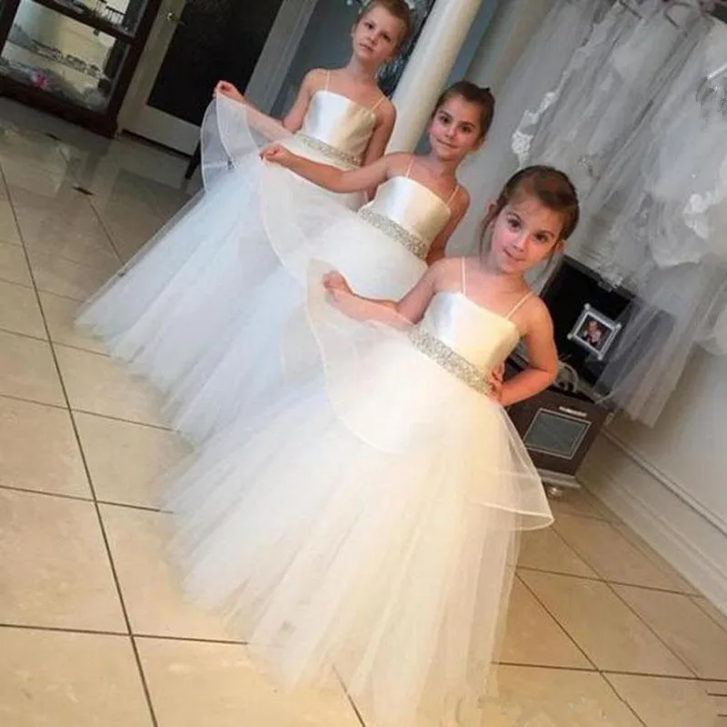 Платья для девочек, цвета слоновой кости, с цветочным принтом, для свадьбы, Тюлевая юбка, пояс со стразами, недорогие платья для торжества, Пр...
Платья для девочек, цвета слоновой кости, с цветочным принтом, для свадьбы, Тюлевая юбка, пояс со стразами, недорогие платья для торжества, Пр...