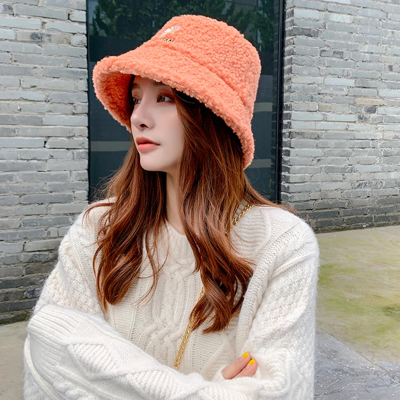 2020 New Autumn Winter Women Bucket Hats Fashion Warm Buckets Hat For Lady Hot Sale Free Shipping
2020 New Autumn Winter Women Bucket Hats Fashion Warm Buckets Hat For Lady Hot Sale Free Shipping