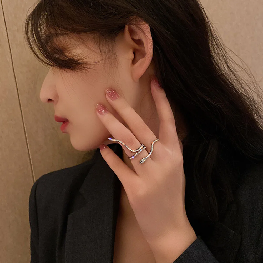 Fashion Retro Exaggerated Snake Ring Women Men Punk Snake-Shaped Silver Color Open Adjustable Ring Trend Jewelry Gift
Fashion Retro Exaggerated Snake Ring Women Men Punk Snake-Shaped Silver Color Open Adjustable Ring Trend Jewelry Gift