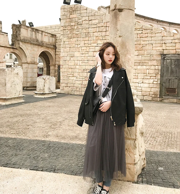 2020 new short Korean version showing thin Women's fur coat spring autumn wind loose locomotive leisure PU leather jacket
2020 new short Korean version showing thin Women's fur coat spring autumn wind loose locomotive leisure PU leather jacket