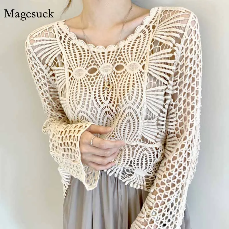 Hook Flower Hollow Design Sweet Lace O-Neck Blouse Korea Chic Elegant Long Sleeve Sunscreen Shirt Woman Chemisier Femme 12693
Hook Flower Hollow Design Sweet Lace O-Neck Blouse Korea Chic Elegant Long Sleeve Sunscreen Shirt Woman Chemisier Femme 12693