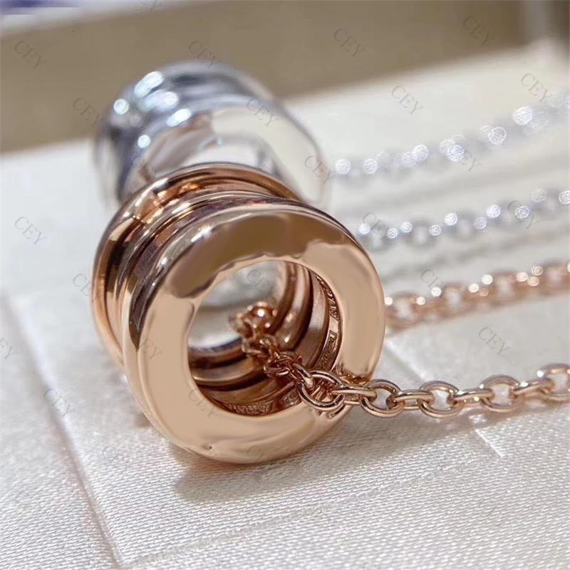 S925 sterling silver brand spring classic necklace pendant high-end holiday Valentine's day gift to attend the banquet 
S925 sterling silver brand spring classic necklace pendant high-end holiday Valentine's day gift to attend the banquet