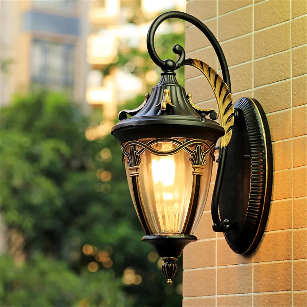 E27 European style retro balcony outdoor wall lamp metal glass gallery lamp industrial outdoor hotel Ding lamp wall lamp garden
E27 European style retro balcony outdoor wall lamp metal glass gallery lamp industrial outdoor hotel Ding lamp wall lamp garden
