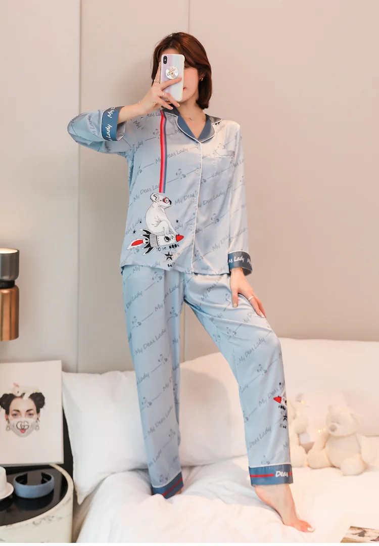 Spring Autumn New 2PCS Pajamas Suit Women Lapel Intimate Lingerie Casual Sexy V-Neck Printed Lady Sleepwear Home Clothing
Spring Autumn New 2PCS Pajamas Suit Women Lapel Intimate Lingerie Casual Sexy V-Neck Printed Lady Sleepwear Home Clothing