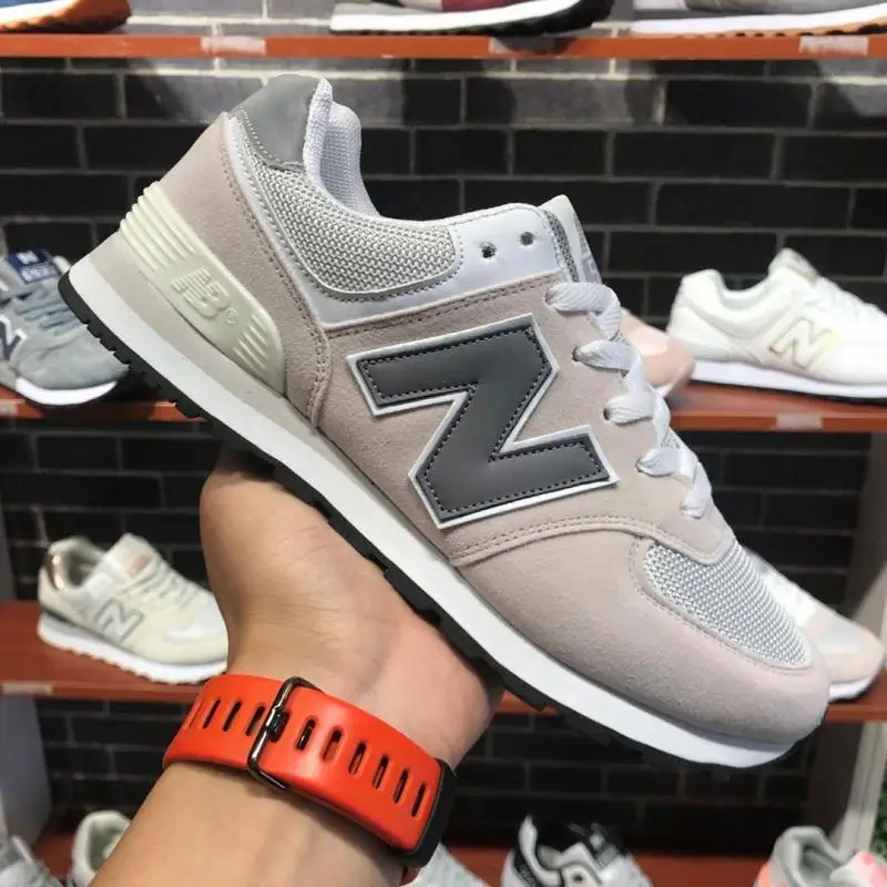 New N-shaped shoes cool running sneakers men flagship store brand official thick-soled fashion sports casual running men's shoes
New N-shaped shoes cool running sneakers men flagship store brand official thick-soled fashion sports casual running men's shoes