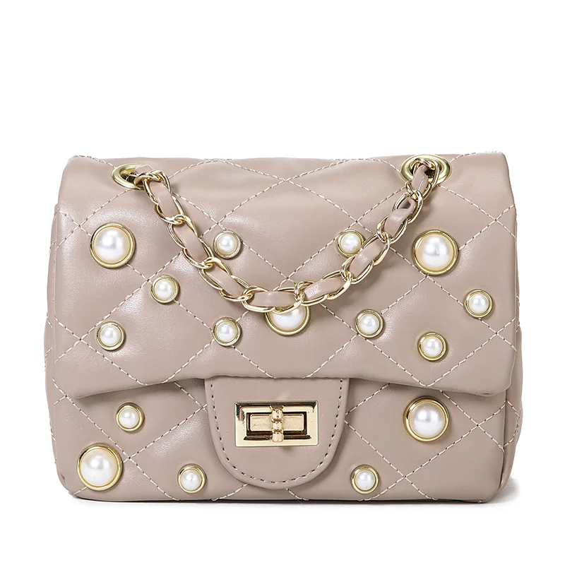 Xiaoxiangfeng pearl bag Lingge chain holiday bag 2021 new spring and summer women's bag fashion messenger bag foreign style
Xiaoxiangfeng pearl bag Lingge chain holiday bag 2021 new spring and summer women's bag fashion messenger bag foreign style