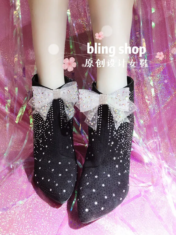 Handmade Womens Ankle Boots Sweet Rhinestones Bowknot Decoration Pointed Toe Stilettos High Heel Shoes Winter Warm Shoes X32
Handmade Womens Ankle Boots Sweet Rhinestones Bowknot Decoration Pointed Toe Stilettos High Heel Shoes Winter Warm Shoes X32