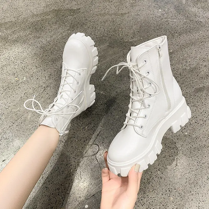 New Thick-soled Genuine Leather Women's Boots Fashion Zipper Convenient Short Boots Autumn Winter Warm Casual Women's Work Boots
New Thick-soled Genuine Leather Women's Boots Fashion Zipper Convenient Short Boots Autumn Winter Warm Casual Women's Work Boots