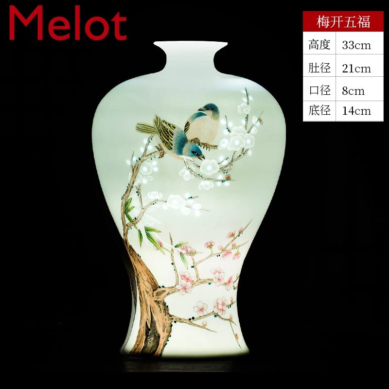 Jingdezhen Ceramic hand-painted vase flower arrangement new Chinese style living room Bogu shelf decorative handicraft porcelain
Jingdezhen Ceramic hand-painted vase flower arrangement new Chinese style living room Bogu shelf decorative handicraft porcelain