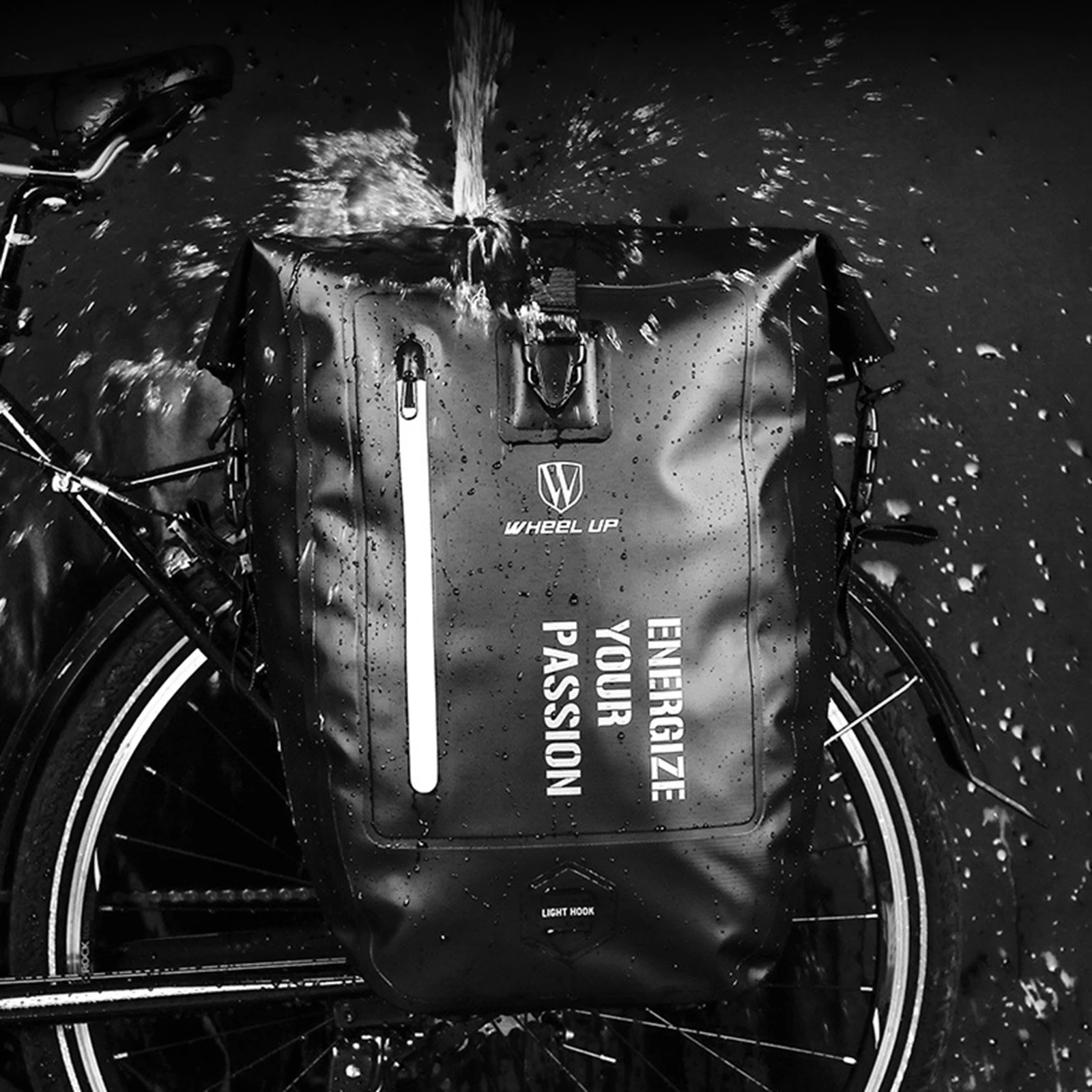 27L Bike Rear Tail Seat Rack Trunk Luggage Pannier Water-Resistant Trunk Bag Bike Pannier Saddle Bag Carrier Pouch
27L Bike Rear Tail Seat Rack Trunk Luggage Pannier Water-Resistant Trunk Bag Bike Pannier Saddle Bag Carrier Pouch