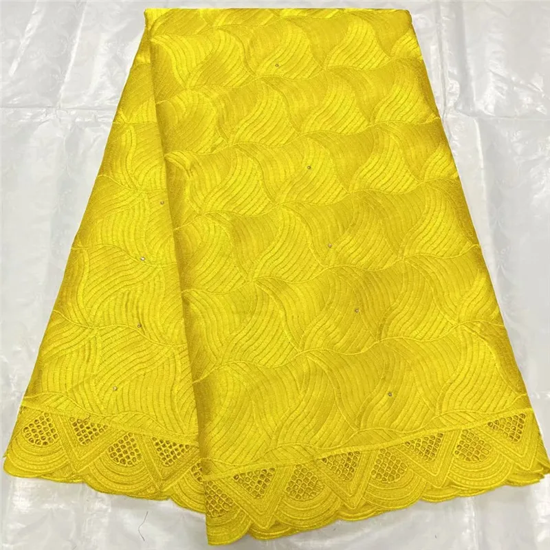 5 YARD Swiss lace fabric heavy beaded embroidery African lace fabrics 100% cotton fabric Swiss voile lace in Switzerland 4L9176
5 YARD Swiss lace fabric heavy beaded embroidery African lace fabrics 100% cotton fabric Swiss voile lace in Switzerland 4L9176