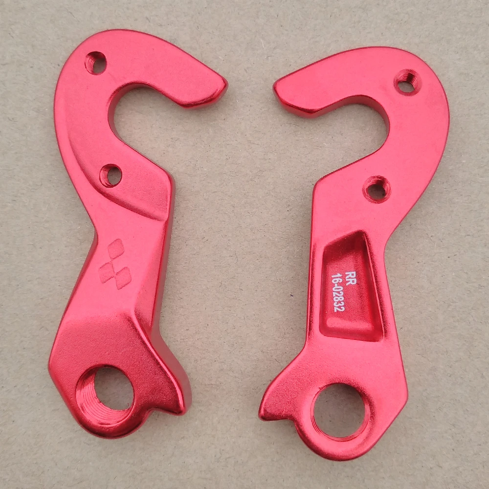 Задний переключатель передач для велосипеда, 2 шт., MECH dropout для CUBE Aka #10064 cube 179100 Cube Litening C cube 68 SL team wanty bike 
Задний переключатель передач для велосипеда, 2 шт., MECH dropout для CUBE Aka #10064 cube 179100 Cube Litening C cube 68 SL team wanty bike