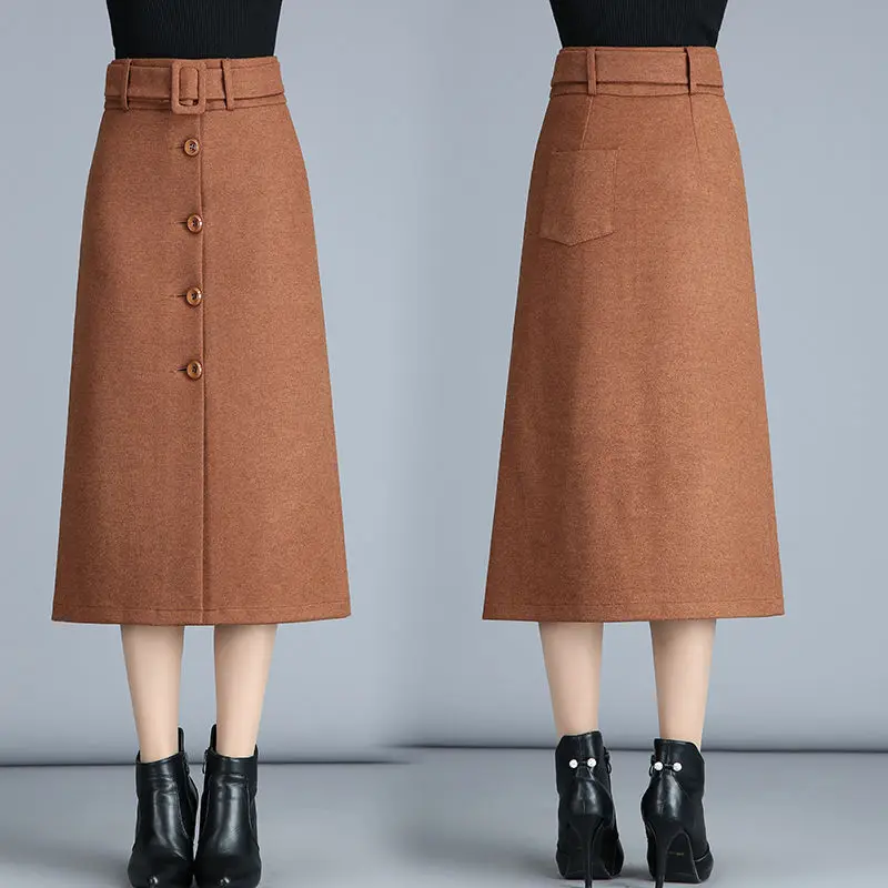 Winter Fall Casual Women High Waisted Belt Black long Woolen Skirt , Fashion Autumn 5xl A Line Buttons Wool Skirts for Woman
Winter Fall Casual Women High Waisted Belt Black long Woolen Skirt , Fashion Autumn 5xl A Line Buttons Wool Skirts for Woman