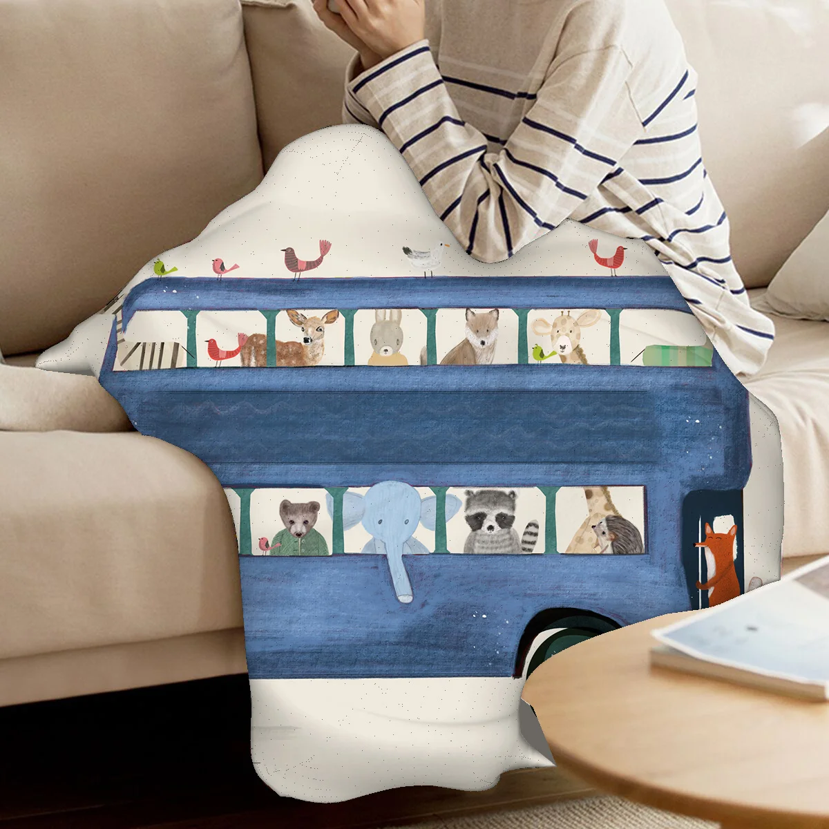 Hot Selling Flannel Animal Design Blanket The Big Blue Bus Throw Blanket Warm Microfiber Blanket Travel Sofa Cover
Hot Selling Flannel Animal Design Blanket The Big Blue Bus Throw Blanket Warm Microfiber Blanket Travel Sofa Cover