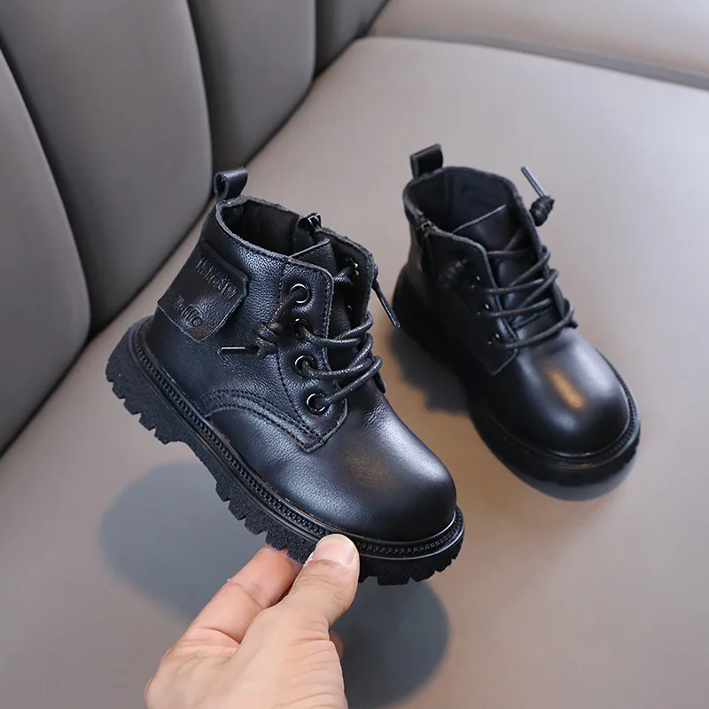 Winter Children's Leisure Genuine Leather Martin Boots Baby Soft Sole Black Leather Shoes Children's Shoes
Winter Children's Leisure Genuine Leather Martin Boots Baby Soft Sole Black Leather Shoes Children's Shoes