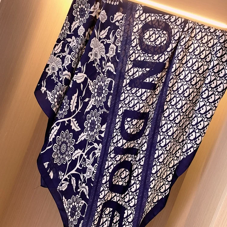 2021 Malaysian Headscarf Fashion Letter Flower Mosaic Printing Brocade Scarf Shawl Women's Headscarf
2021 Malaysian Headscarf Fashion Letter Flower Mosaic Printing Brocade Scarf Shawl Women's Headscarf