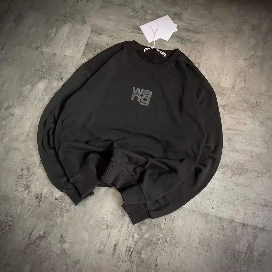 21WANG High Quality 1:1 Round Neck Pullover Autumn/winter New Style Letter Printing Casual Men and Women Same Style
21WANG High Quality 1:1 Round Neck Pullover Autumn/winter New Style Letter Printing Casual Men and Women Same Style