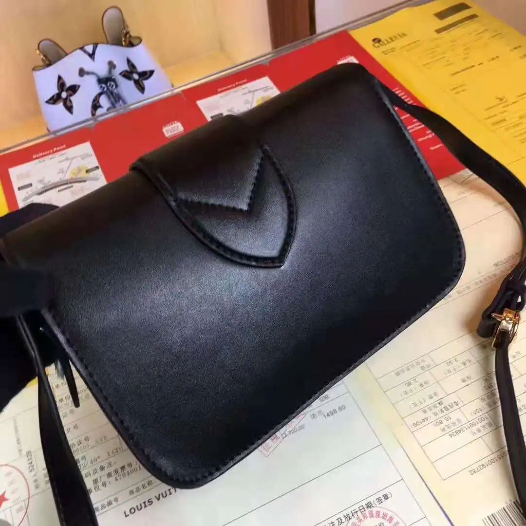 

Designers Handbag Woman Shopping Bag Top quality Genuine Leather Purse Luxurys Classical Famous Women Casual Tote with wallet