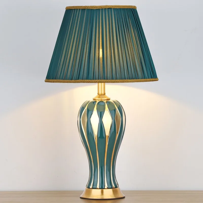 SAROK Luxury Decorative Table Lamp Ceramic LED Creative Bedside Desk Light For Home Study Foyer Office Bed Room
SAROK Luxury Decorative Table Lamp Ceramic LED Creative Bedside Desk Light For Home Study Foyer Office Bed Room