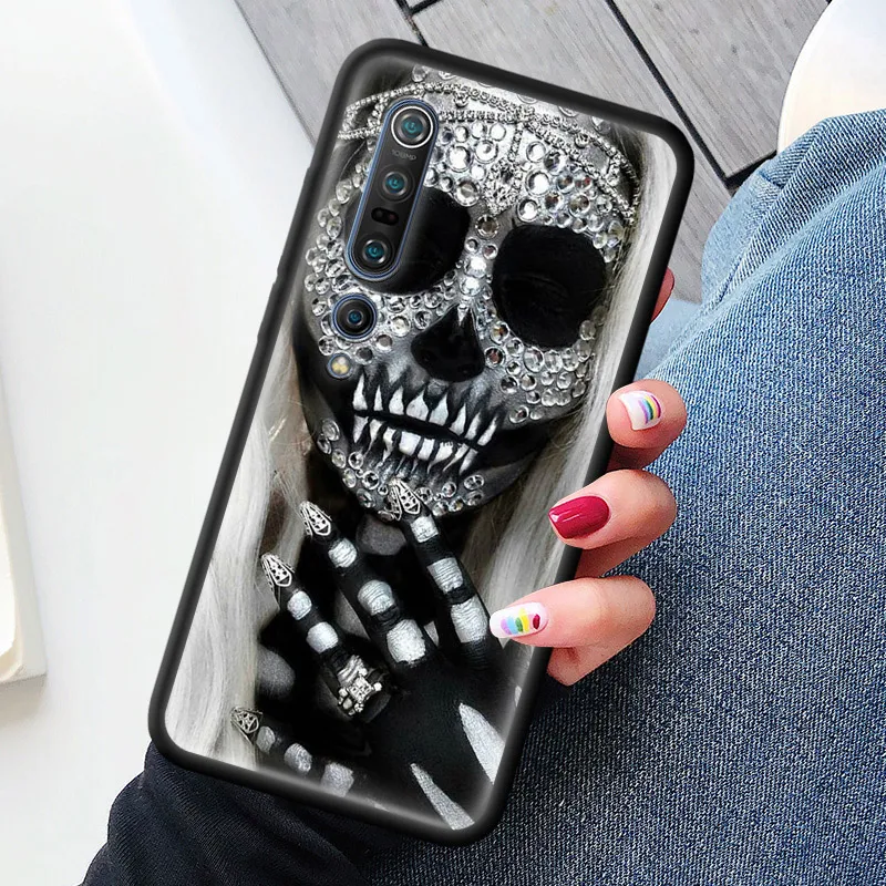 Cosmetic Skull Case For Xiaomi Mi 11 Note 10 Yoth 5G 9T Pro 9 SE 8 A2 Lite CC9 A3 Poco X3 NFC F1 Black Soft Phone Coque Casos
Cosmetic Skull Case For Xiaomi Mi 11 Note 10 Yoth 5G 9T Pro 9 SE 8 A2 Lite CC9 A3 Poco X3 NFC F1 Black Soft Phone Coque Casos