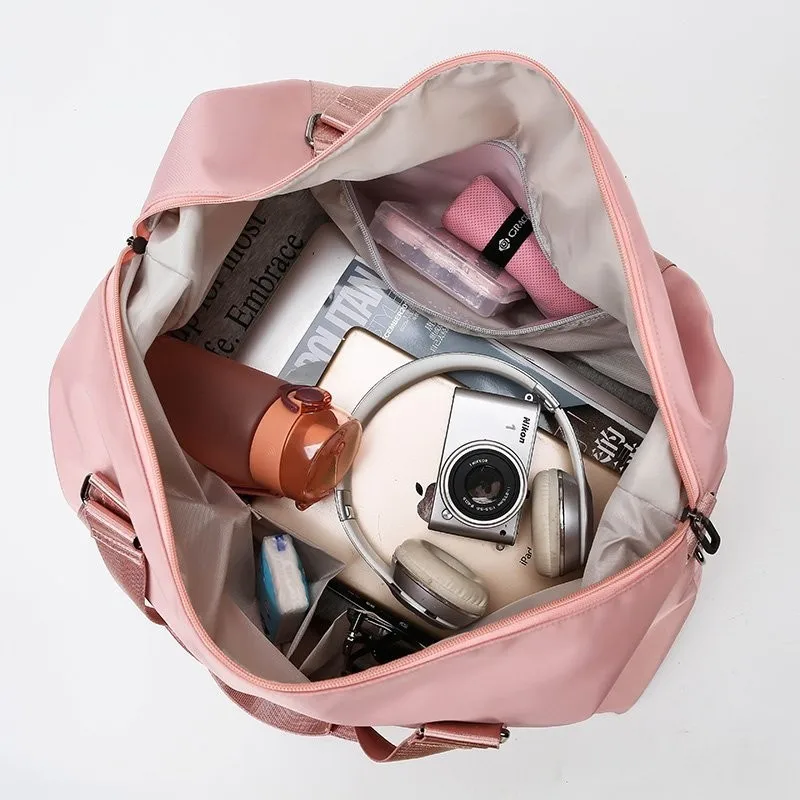 Fashion Large Travel Bag Women Cabin Tote Bag Handbag Nylon Waterproof Shoulder Bag Women Weekend Gym Bag Female
Fashion Large Travel Bag Women Cabin Tote Bag Handbag Nylon Waterproof Shoulder Bag Women Weekend Gym Bag Female