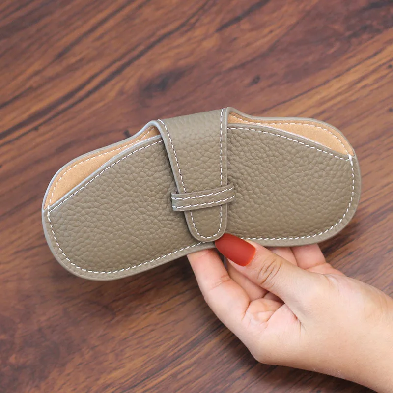 Pu Leather Glasses Case Portable Myopia Glasses Bag Sunglasses Bag Leather Glasses Storage Bag Simple Eyewear Protective Cover
Pu Leather Glasses Case Portable Myopia Glasses Bag Sunglasses Bag Leather Glasses Storage Bag Simple Eyewear Protective Cover