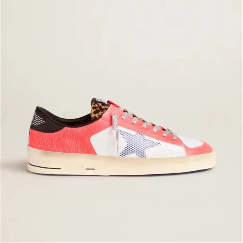 Kids sport shoes, glitter, round head, casual, fashionable, match with everything, Parent-child, new fall/winter collection
Kids sport shoes, glitter, round head, casual, fashionable, match with everything, Parent-child, new fall/winter collection