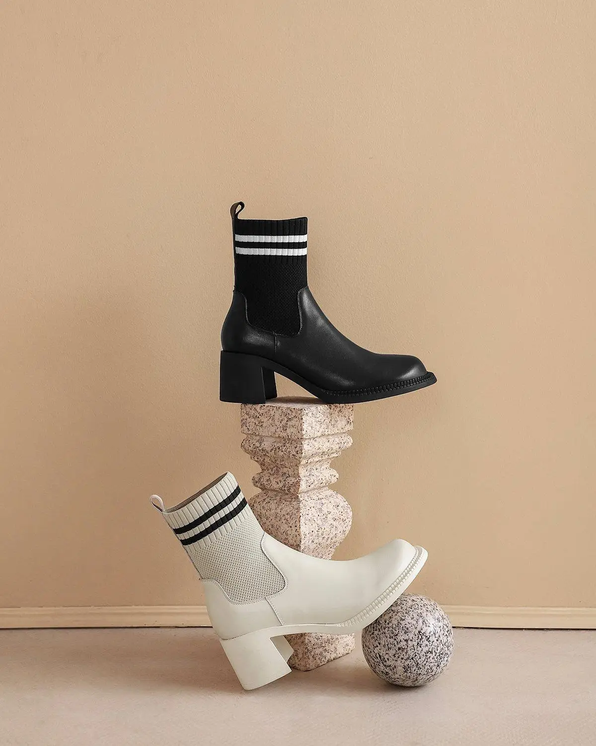 Krazing pot knitting boots real leather mixed colors round toe thick high heel slip on elegant lady preppy dress ankle boots L68
Krazing pot knitting boots real leather mixed colors round toe thick high heel slip on elegant lady preppy dress ankle boots L68