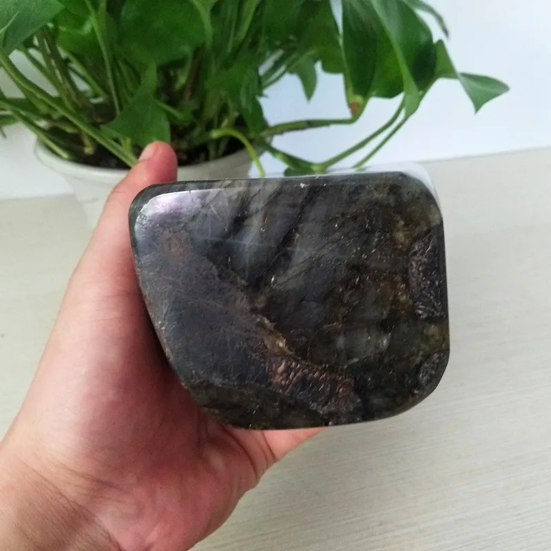 2491g Natural labradorite stone crystals home decoration polished blue moonstone chakras healing stone fengshui house decoration
2491g Natural labradorite stone crystals home decoration polished blue moonstone chakras healing stone fengshui house decoration