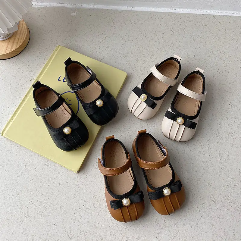 Туфли для девочек из искусственной кожи универсальные туфли принцессы мягкие резиновые туфли на резиновой подошве мягкие резиновые туфли ...
Туфли для девочек из искусственной кожи универсальные туфли принцессы мягкие резиновые туфли на резиновой подошве мягкие резиновые туфли ...