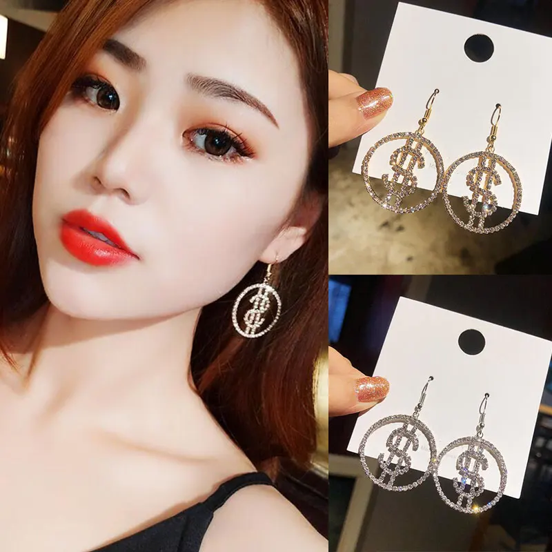 Personality Rhinestone Dollar Icon Shape Hanging Shiny Dangle Exaggerated Women's Earrings Prevent Allergy Quality Ear Nail
Personality Rhinestone Dollar Icon Shape Hanging Shiny Dangle Exaggerated Women's Earrings Prevent Allergy Quality Ear Nail