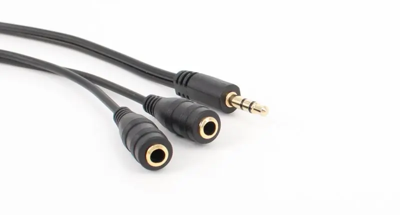 Hot 1pcs Black 3.5mm 1 in 2 Couples Audio Line Earbud Headset Headphone Earphone Splitter For Pad Phone Android Mobile MP3 MP4
Hot 1pcs Black 3.5mm 1 in 2 Couples Audio Line Earbud Headset Headphone Earphone Splitter For Pad Phone Android Mobile MP3 MP4
