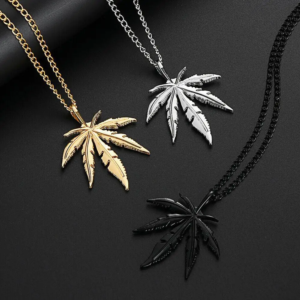 2021 New Steel Maple Leaf Necklace Pendant Charm Chain Unisex Couple Necklaces For Women Fashion Jewelry Gift
2021 New Steel Maple Leaf Necklace Pendant Charm Chain Unisex Couple Necklaces For Women Fashion Jewelry Gift