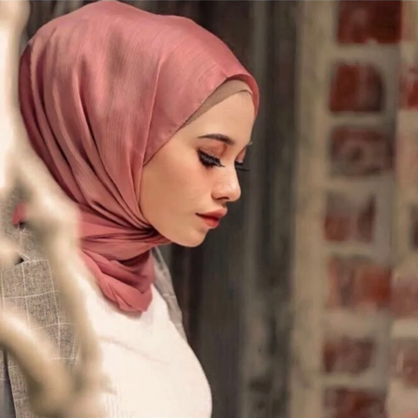 New satin crinkled Hijab Plain Satin Shawl Muna Ombra Hijabs for Women pLEATED HIJABS
New satin crinkled Hijab Plain Satin Shawl Muna Ombra Hijabs for Women pLEATED HIJABS