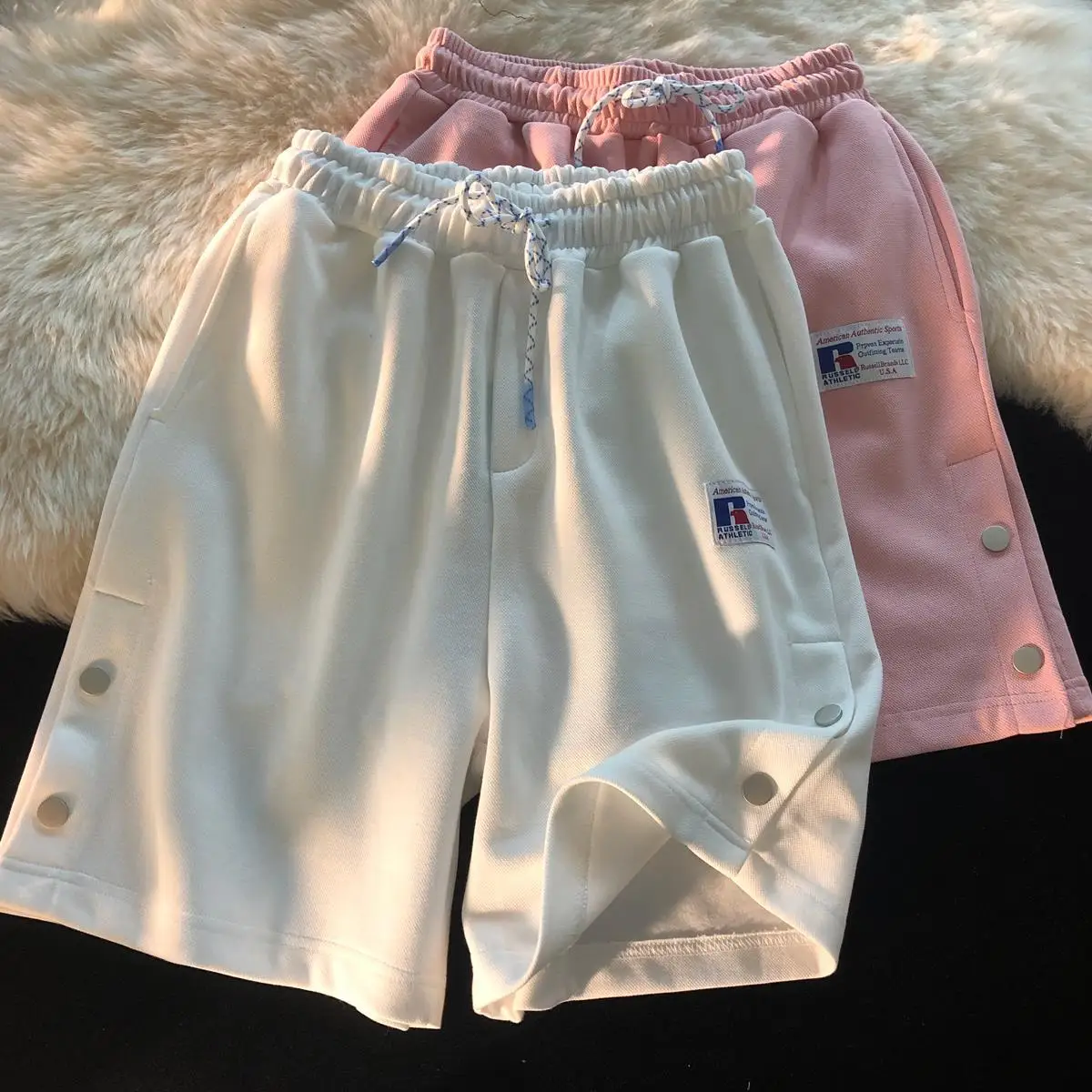 Button design Pink Sports Shorts 2021 new casual and versatile couple wear elastic waist pant fashion
Button design Pink Sports Shorts 2021 new casual and versatile couple wear elastic waist pant fashion