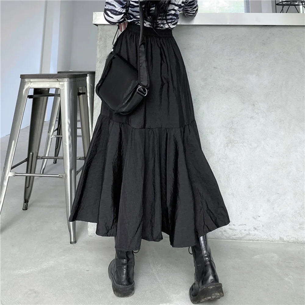 Gothic Chic Streetwear Black Skirts High Waist Girls Casual Loose Pleated Asymmetrical Skirt Highstreet Preppy Korea Japan New
Gothic Chic Streetwear Black Skirts High Waist Girls Casual Loose Pleated Asymmetrical Skirt Highstreet Preppy Korea Japan New