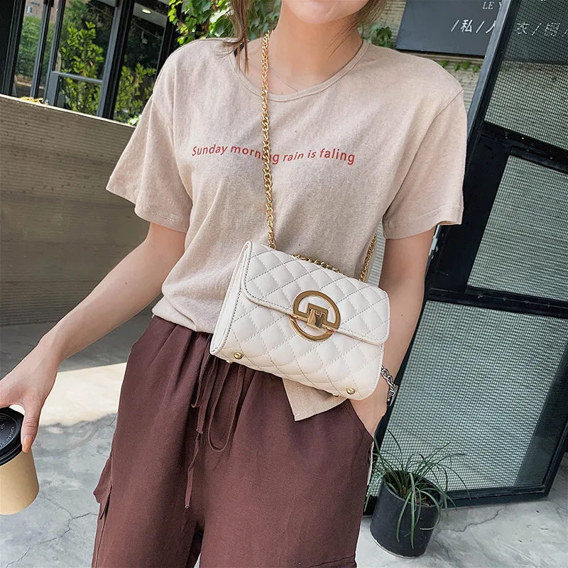 YBYT new crossbody bag for women 2019 diamond lattice women bag designer luxury handbags high quality chain Ladies messenger bag 
YBYT new crossbody bag for women 2019 diamond lattice women bag designer luxury handbags high quality chain Ladies messenger bag