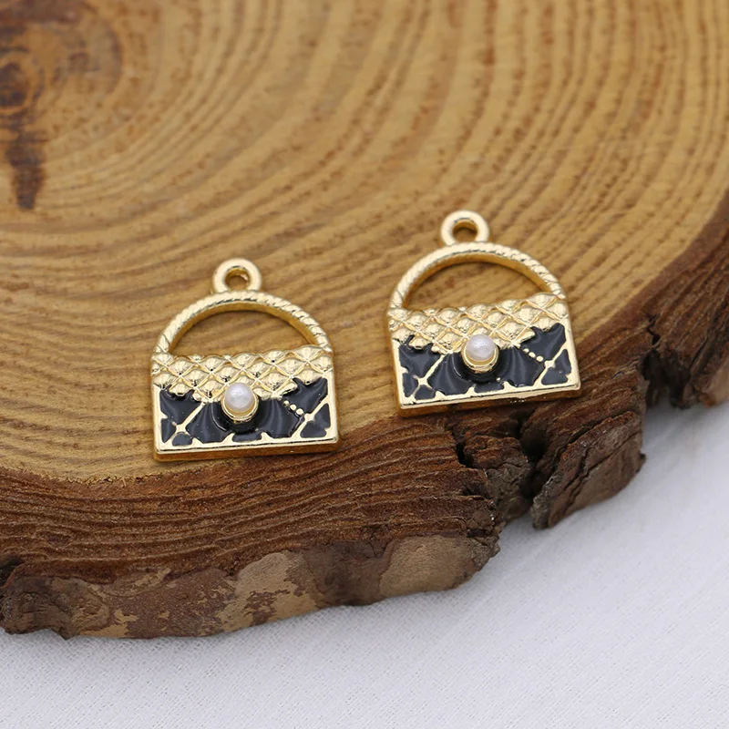 5PCS Gold Color Enamel Women Bag Charms Pendant for Bracelet Necklace Jewelry Making Earrings DIY Handmade Craft 
5PCS Gold Color Enamel Women Bag Charms Pendant for Bracelet Necklace Jewelry Making Earrings DIY Handmade Craft