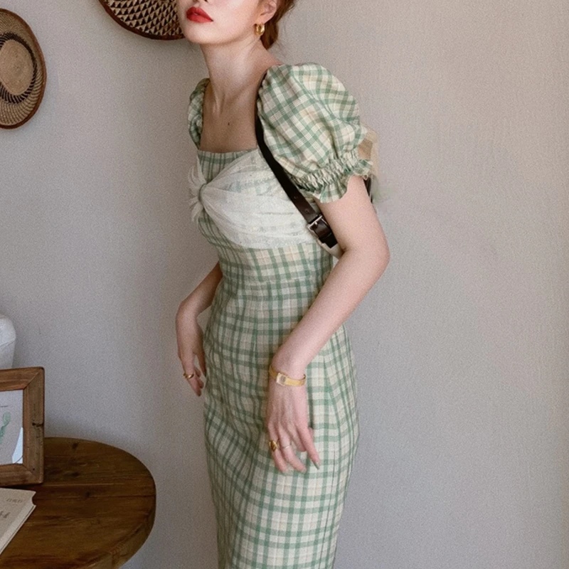 Women Korean Chic Summer Clothes Elegant Square Collar Puff Sleeve High Waist Slim Net Yarn Green Plaid Dress Party Vestidos
Women Korean Chic Summer Clothes Elegant Square Collar Puff Sleeve High Waist Slim Net Yarn Green Plaid Dress Party Vestidos